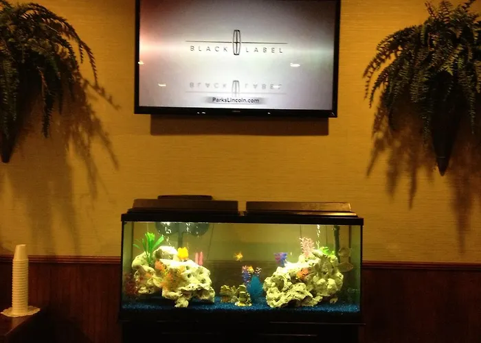 Monroe'S On The Lake Hotel & Banquet Hall Sanford